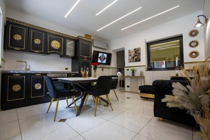 Gd Luxury Suite Randazzo Exterior photo